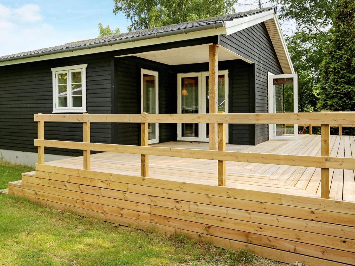 4 Person Holiday Home In Skibby Esterno foto